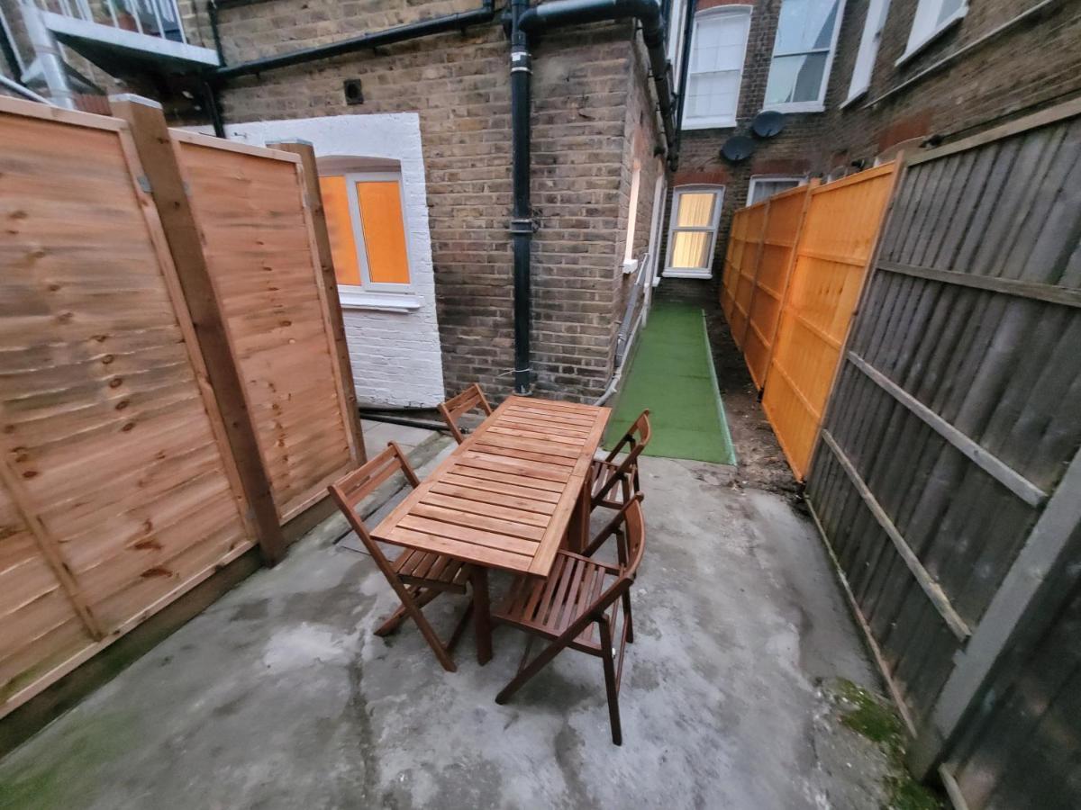 Spacious 2 Bedroom House In Central London With Garden Buitenkant foto
